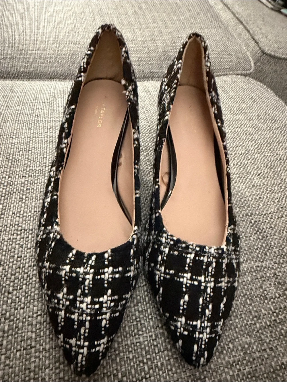 Ann Taylor Factory Tweed Plaid Block Heel Pumps Black White Pointed Toe Size 10